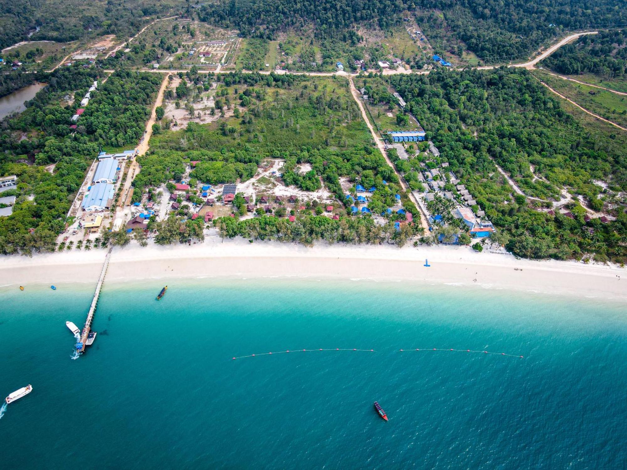Koh Rong Beach Hostel And Bungalows Kaoh Touch Eksteriør billede