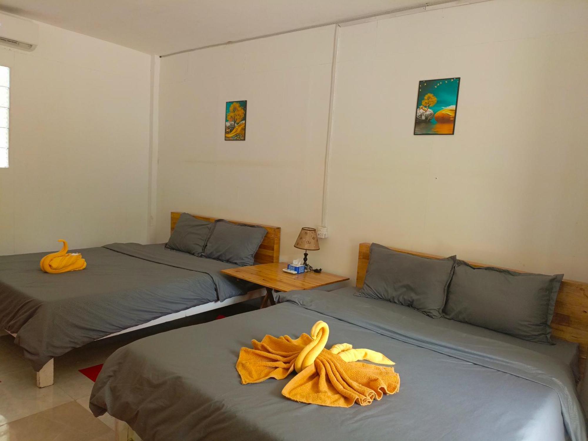 Koh Rong Beach Hostel And Bungalows Kaoh Touch Eksteriør billede